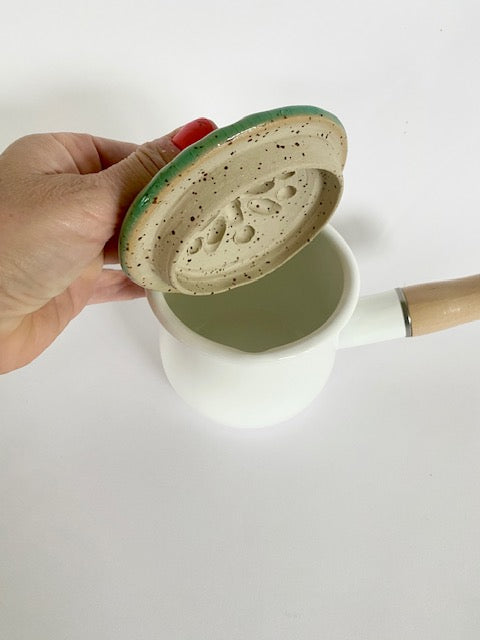 Milchtöpfchen mit Keramikdeckel / mint