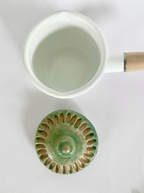Milchtöpfchen mit Keramikdeckel / mint