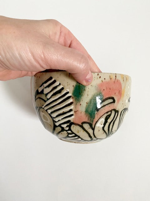 Schale mit Henkel Muster