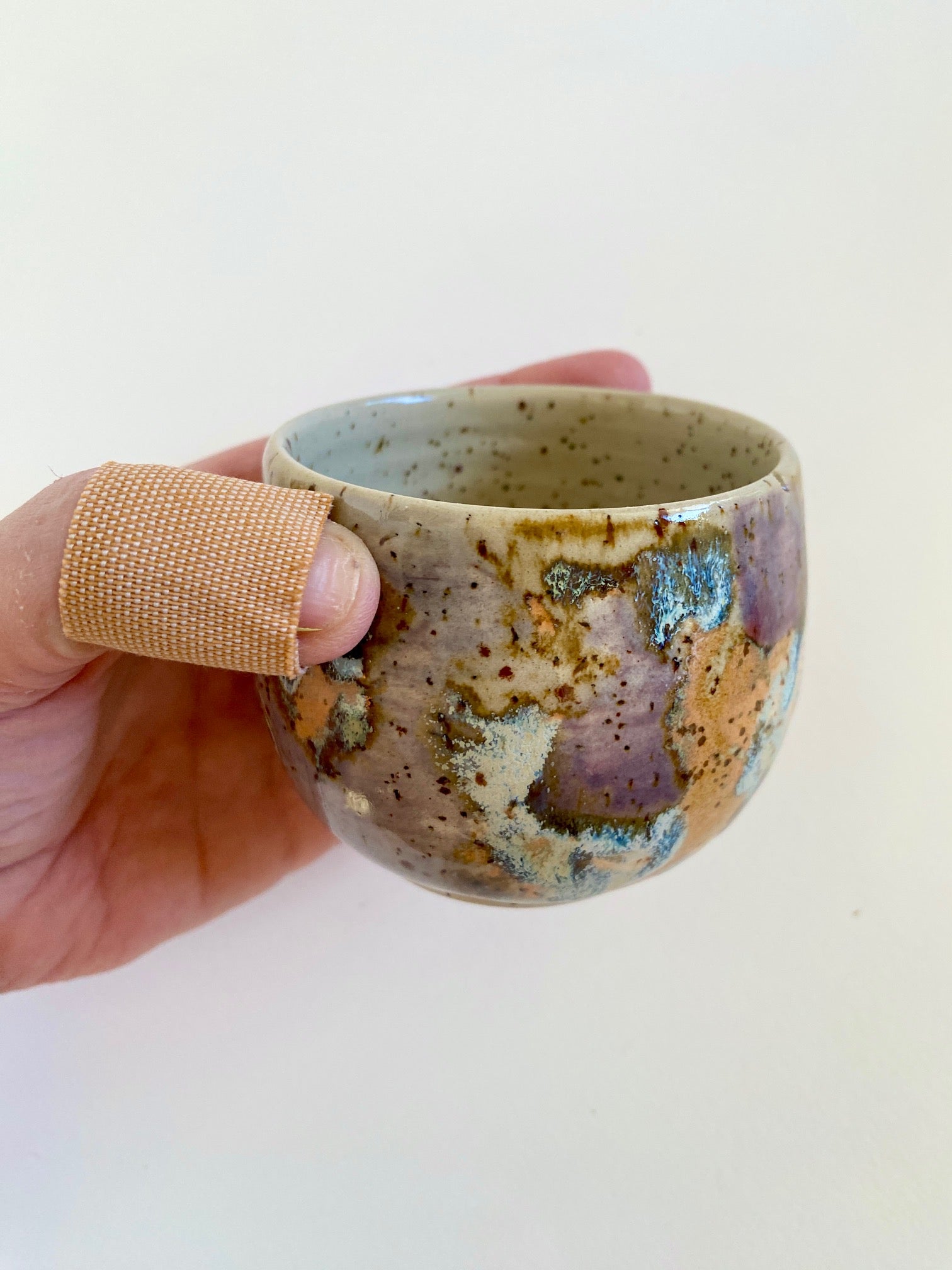 Bauchige Tasse Pfingstrose & Strahlen  lila / orange / mint / bronce / schwarz