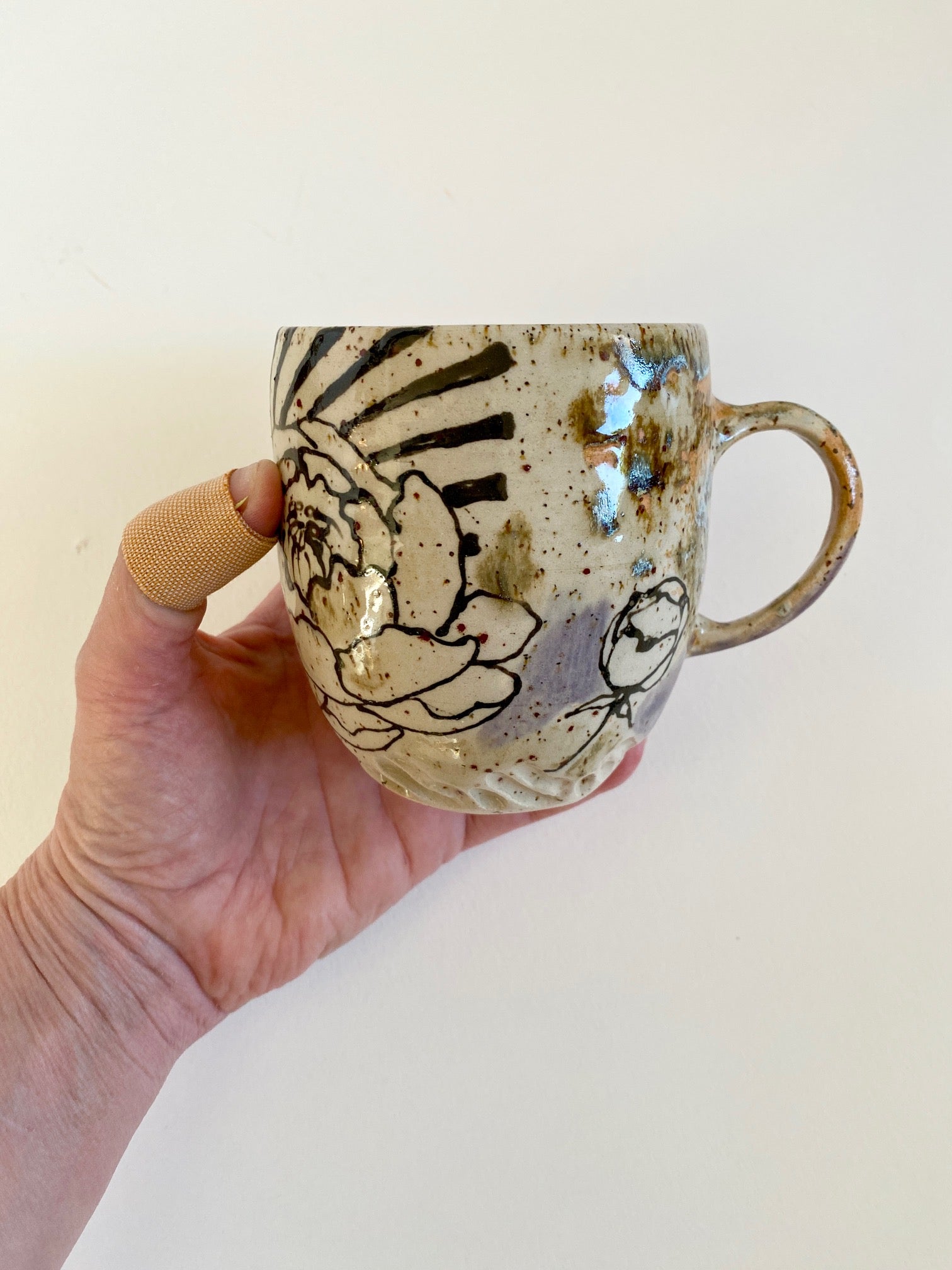 Tasse "Pfingstrose, Strahlen, Punkte", orange, violett, mint, braun, schwarz