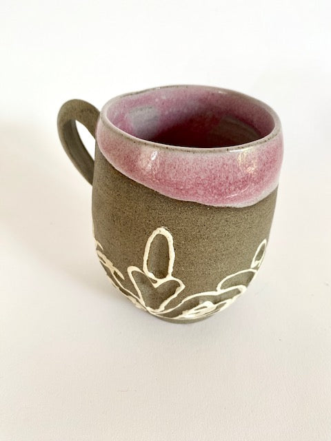 Tasse, grauer Ton