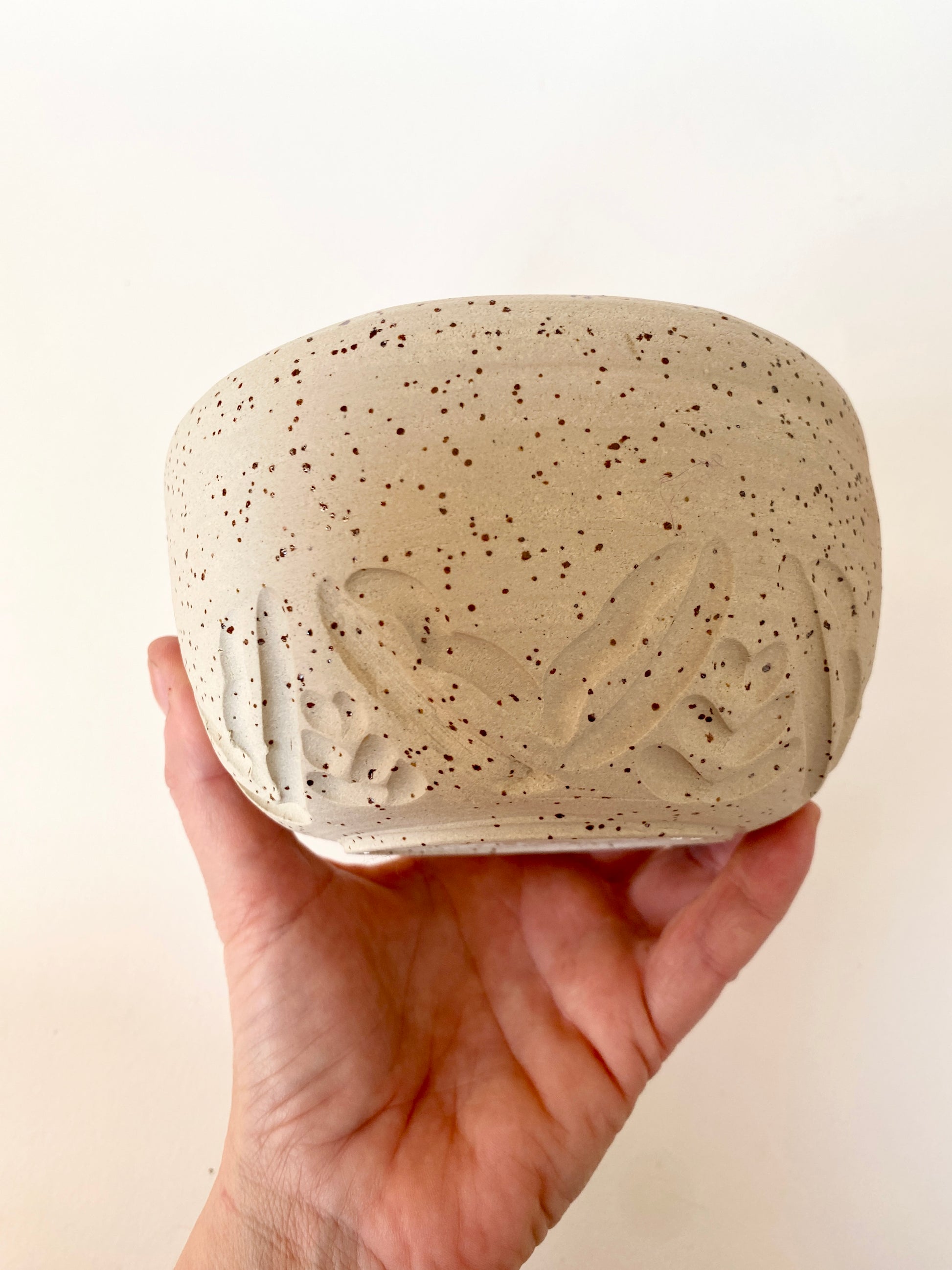 Schüssel Vogel violett / gelb / orange / blau