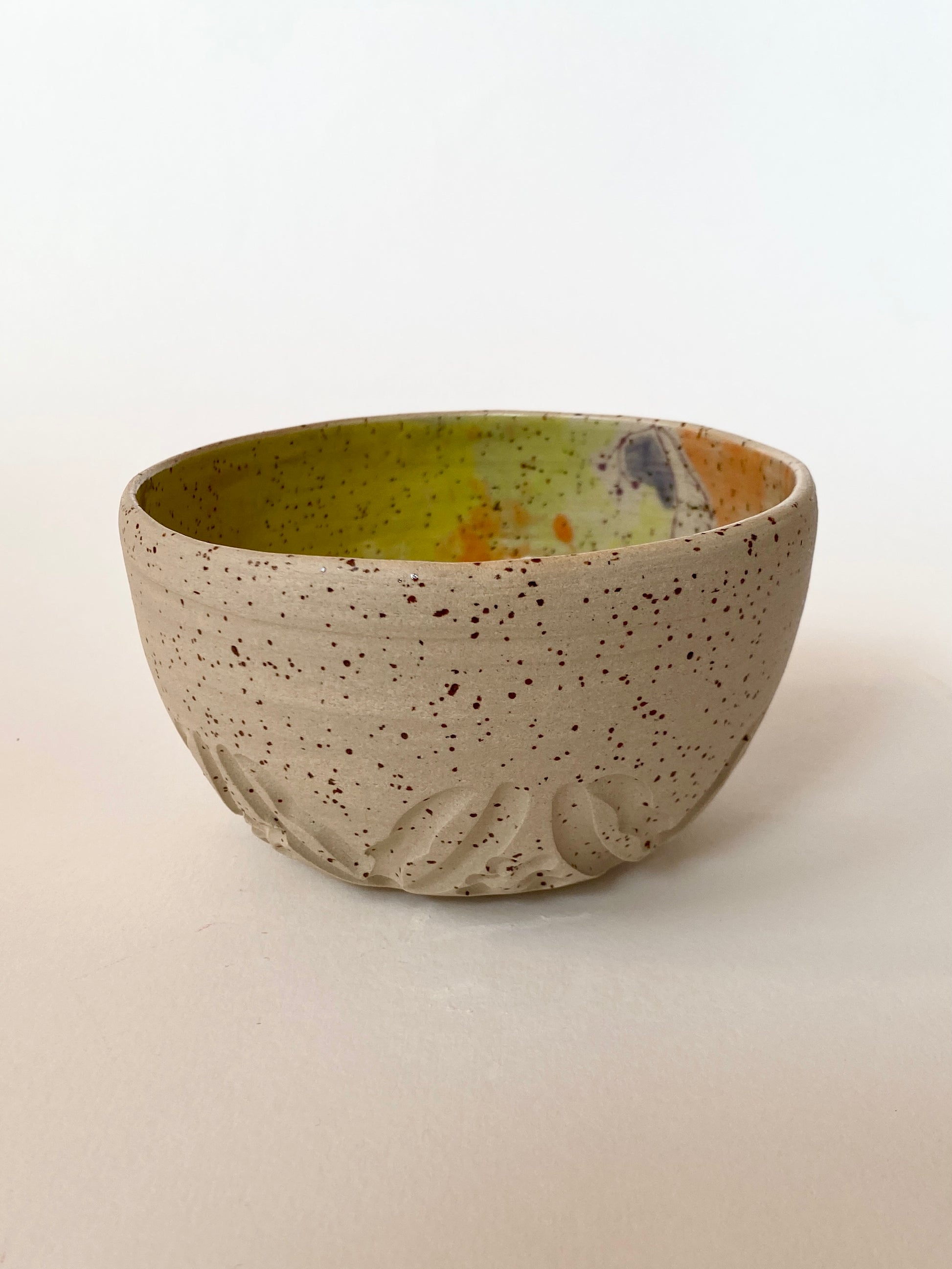 Schüssel Vogel violett / gelb / orange / blau