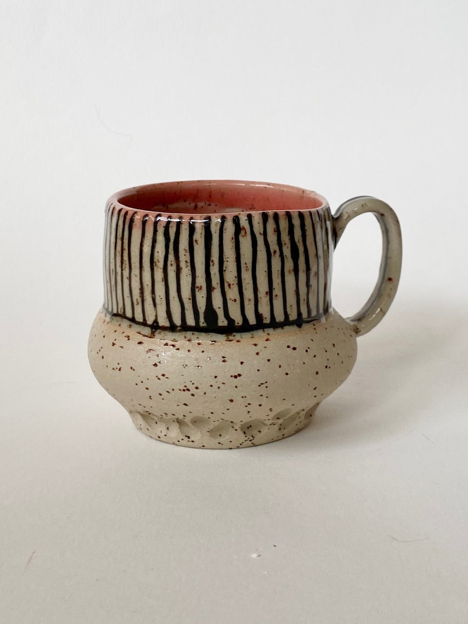 Tasse "Streifen" rosa / schwarz / natur